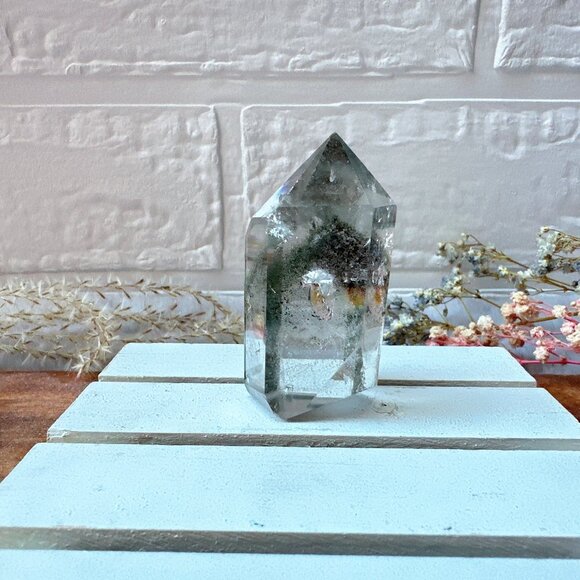 Gorgeous Small Garden Quartz Polished Point - Picture 2 of 10